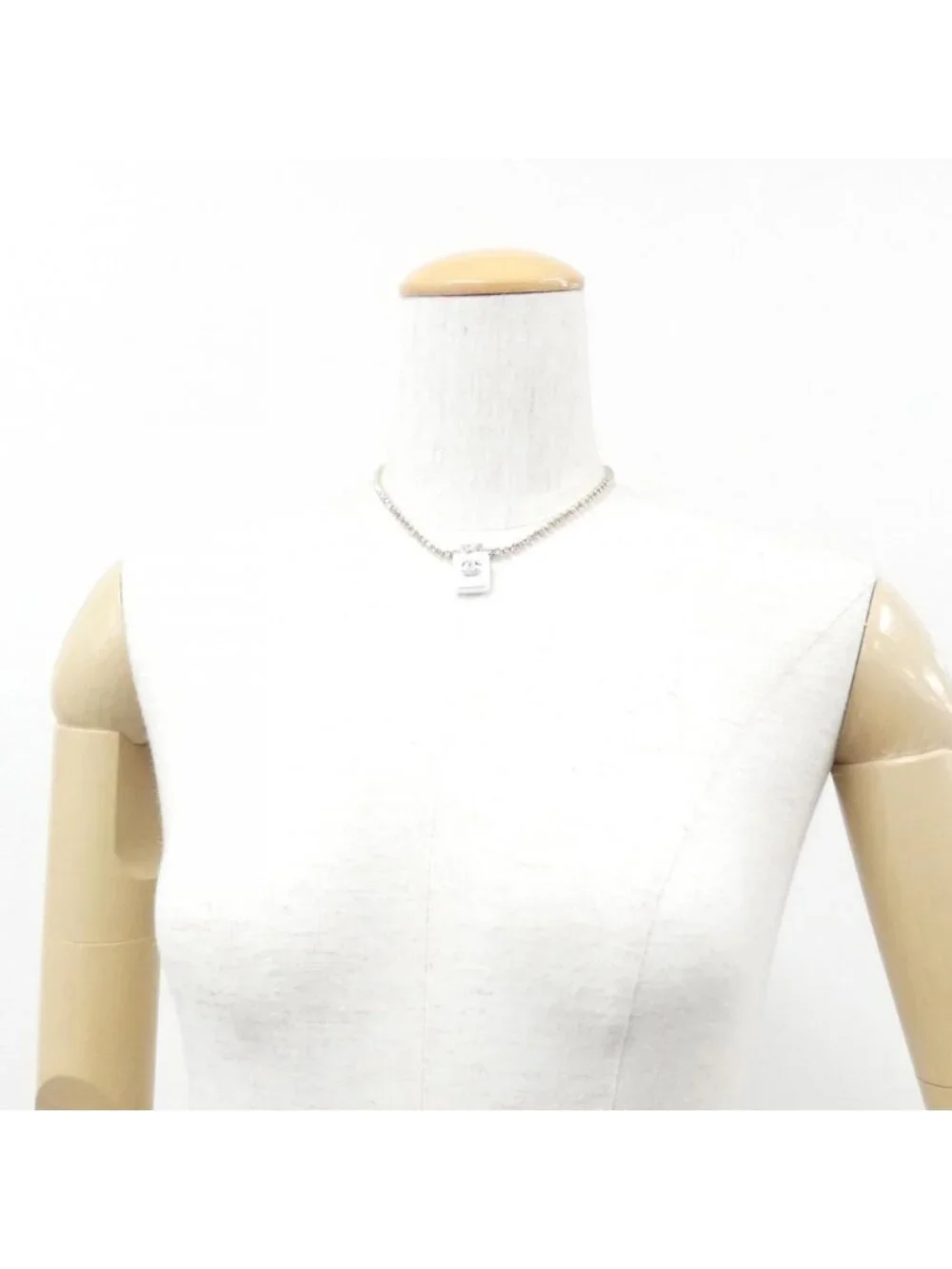 Chanel Necklace Gold - Picture 6 of 6